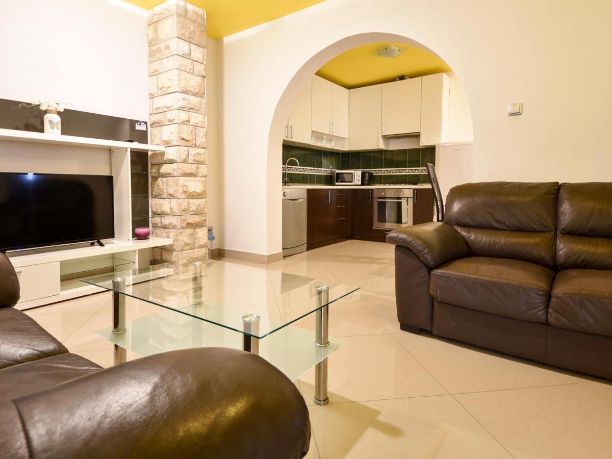 Apartment Anic-2 By Interhome Kültér fotó